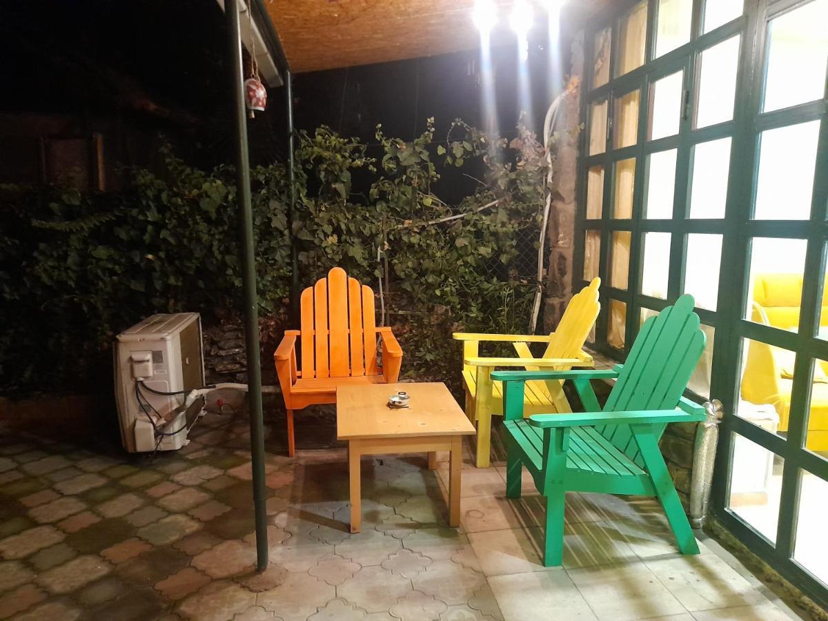 Gardens In Vake, Tbilisi Hotel Ngoại thất bức ảnh
